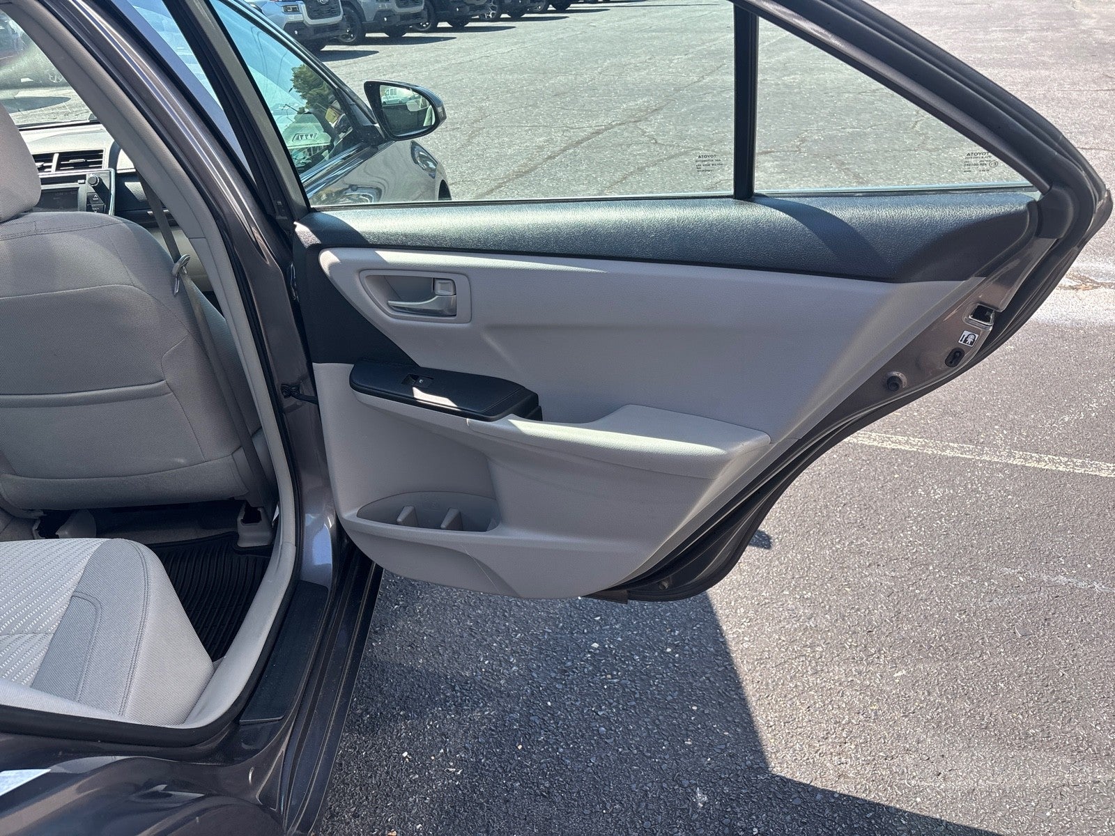 2017 Toyota Camry LE