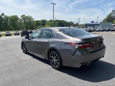 2021 Toyota Camry SE