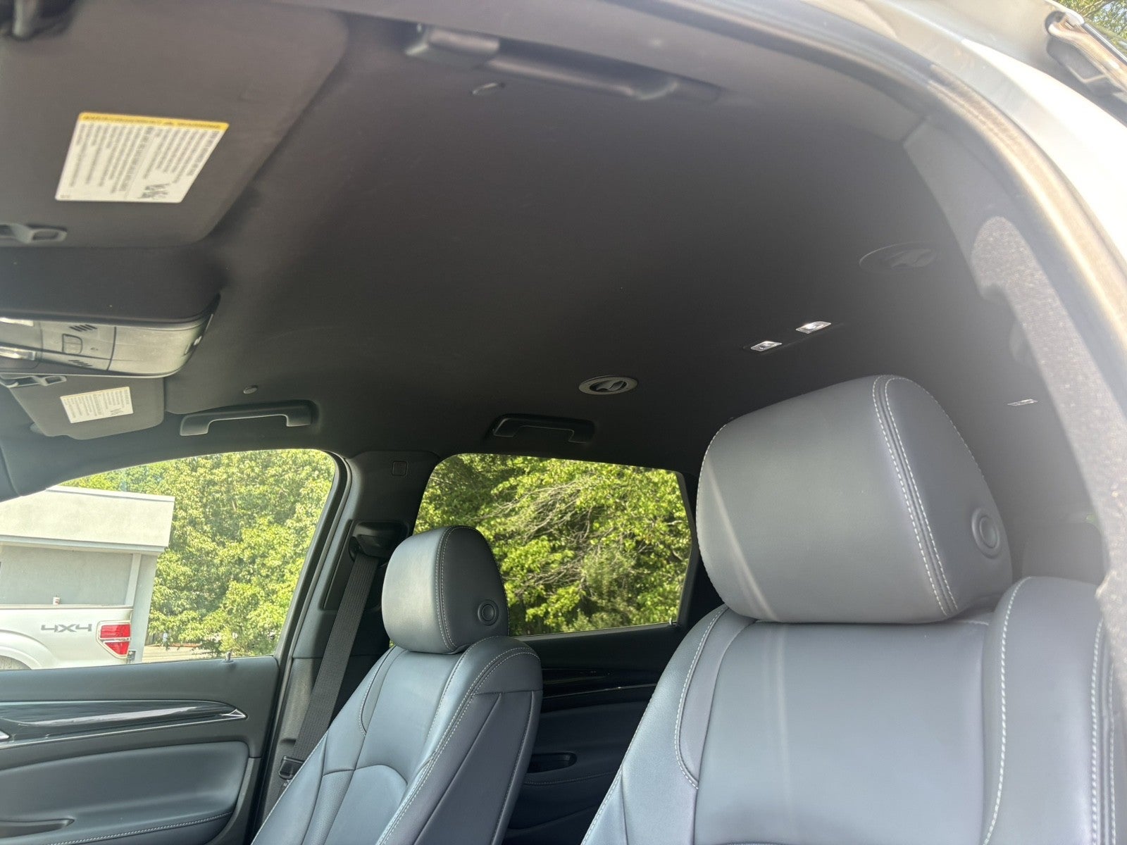 2022 Buick Enclave Essence