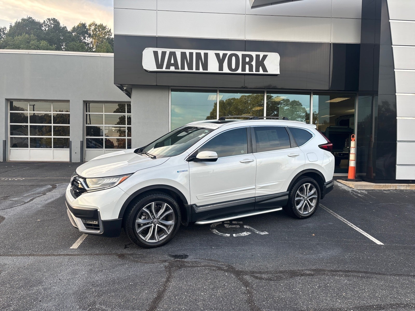 2022 Honda CR-V Hybrid Touring