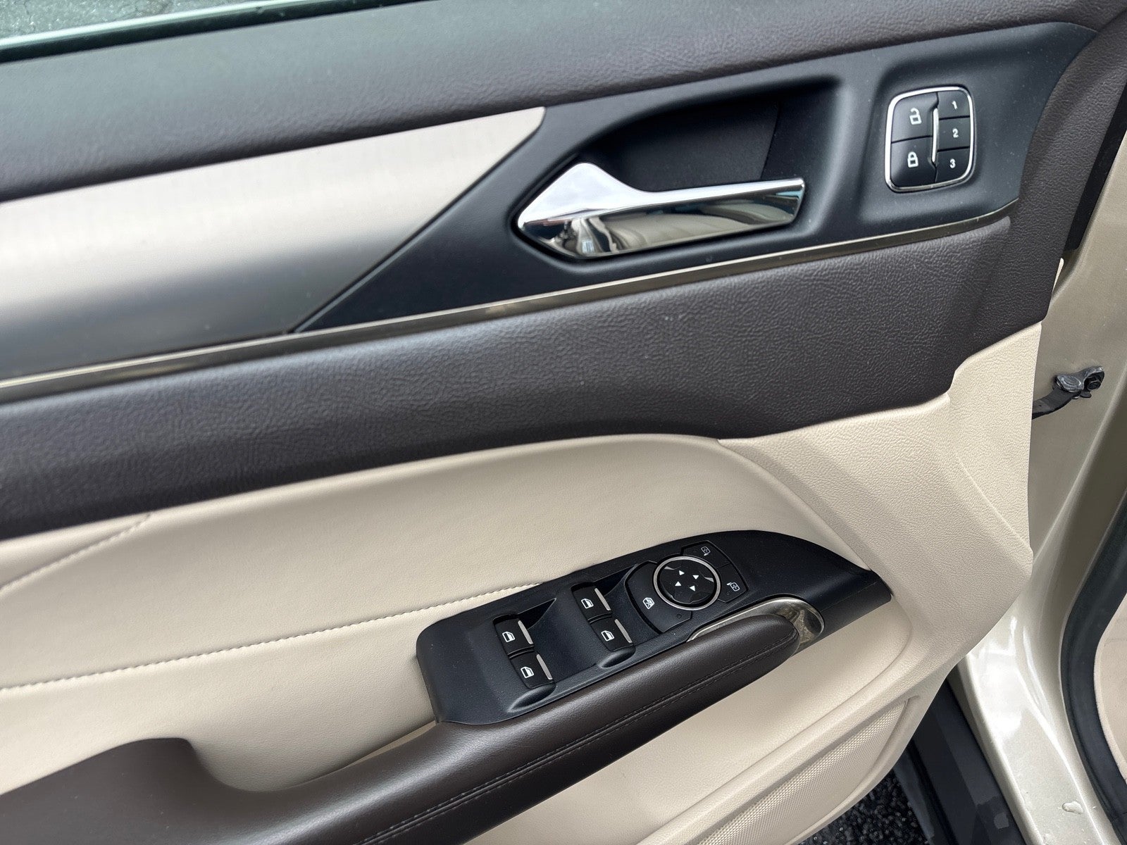 2017 Lincoln MKC Premiere