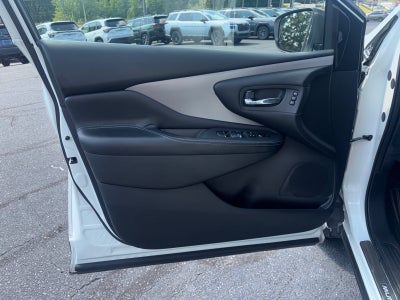 2023 Nissan Murano SL