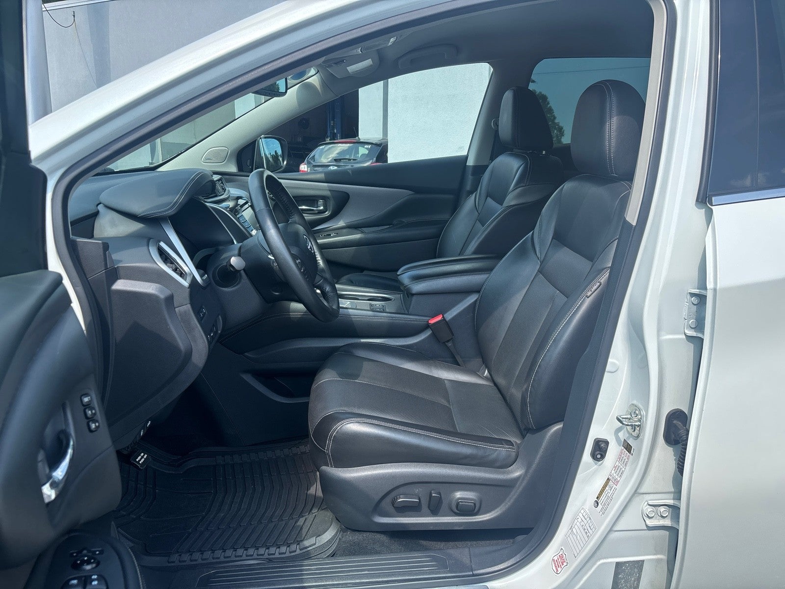 2023 Nissan Murano SL