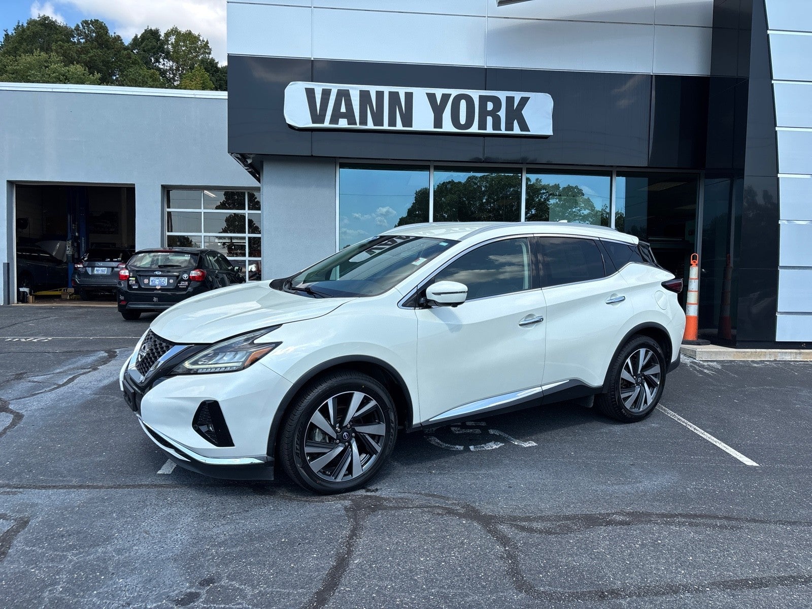 2023 Nissan Murano SL