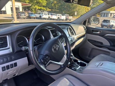 2017 Toyota Highlander Limited