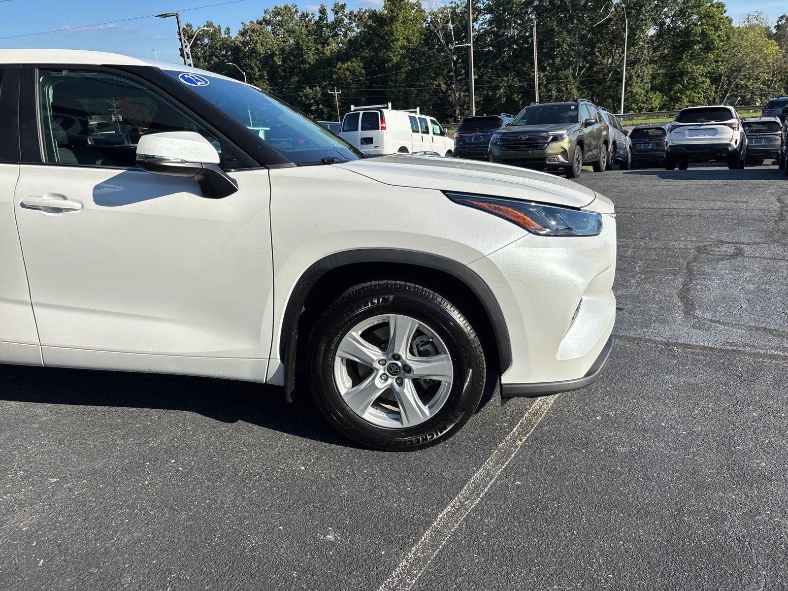 2023 Toyota Highlander LE
