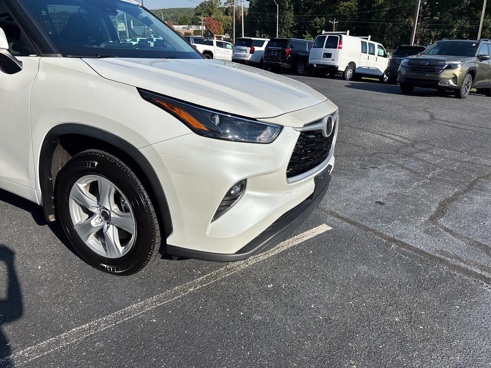 2023 Toyota Highlander LE