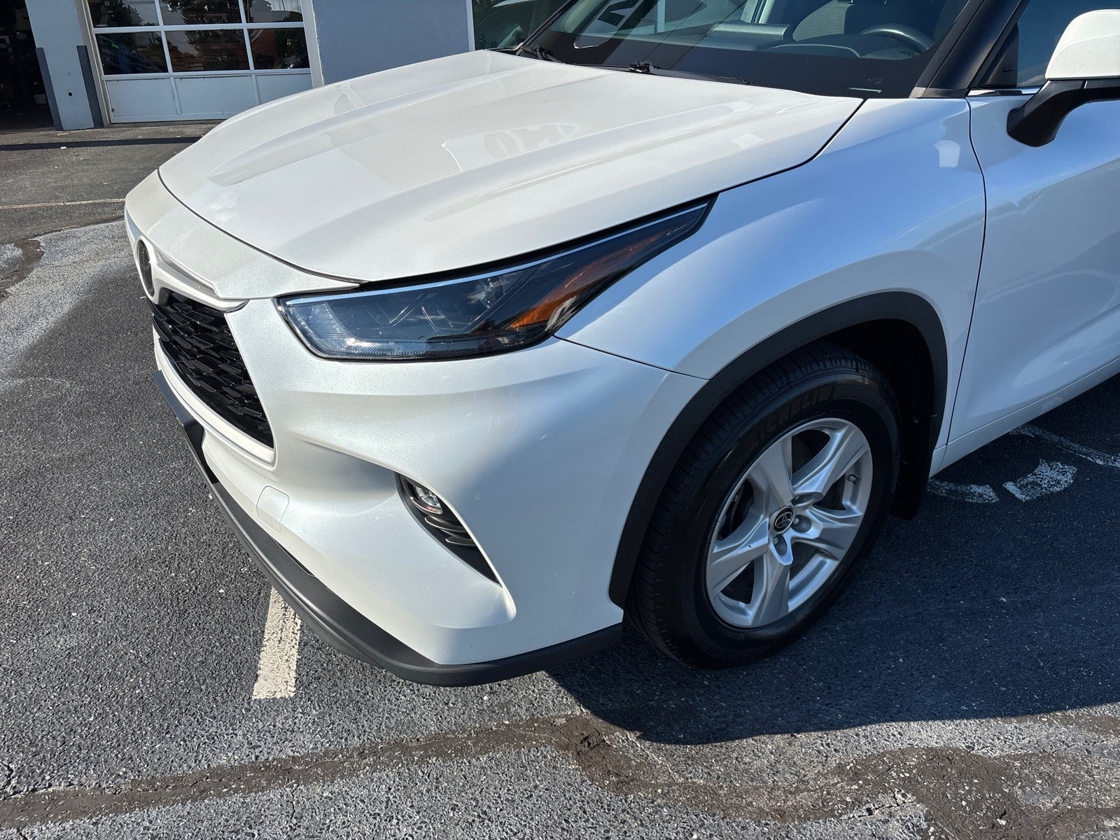 2023 Toyota Highlander LE