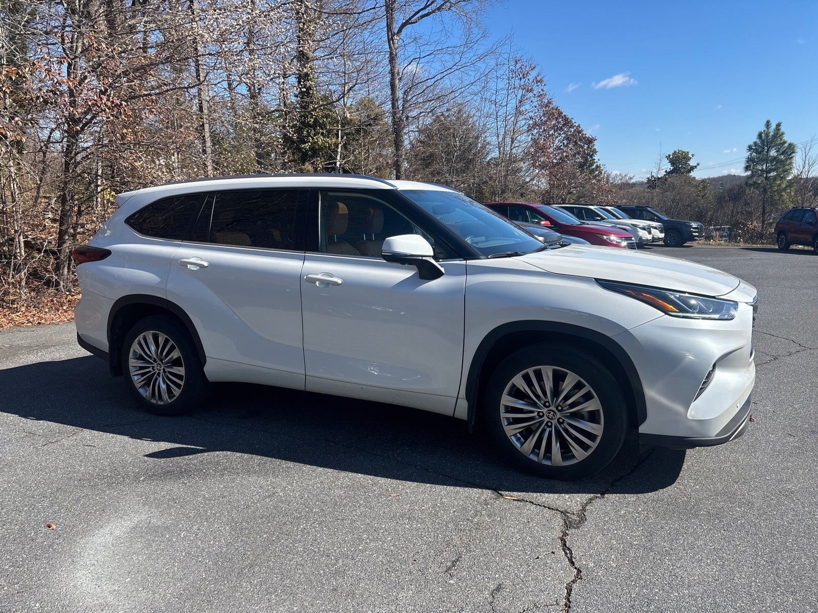 2024 Toyota Highlander Platinum