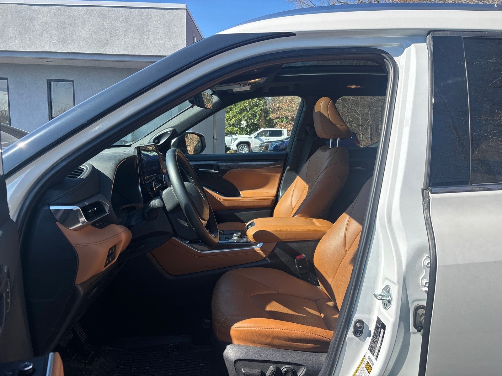 2024 Toyota Highlander Platinum