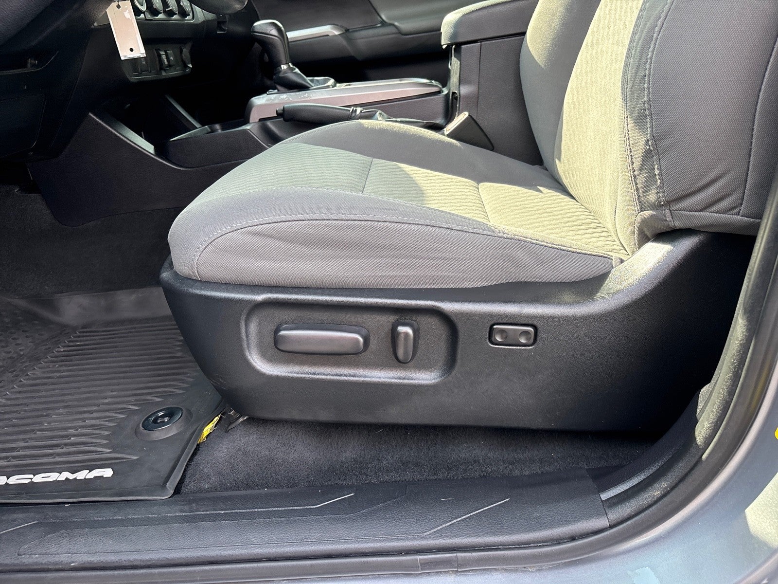2020 Toyota Tacoma 4WD SR