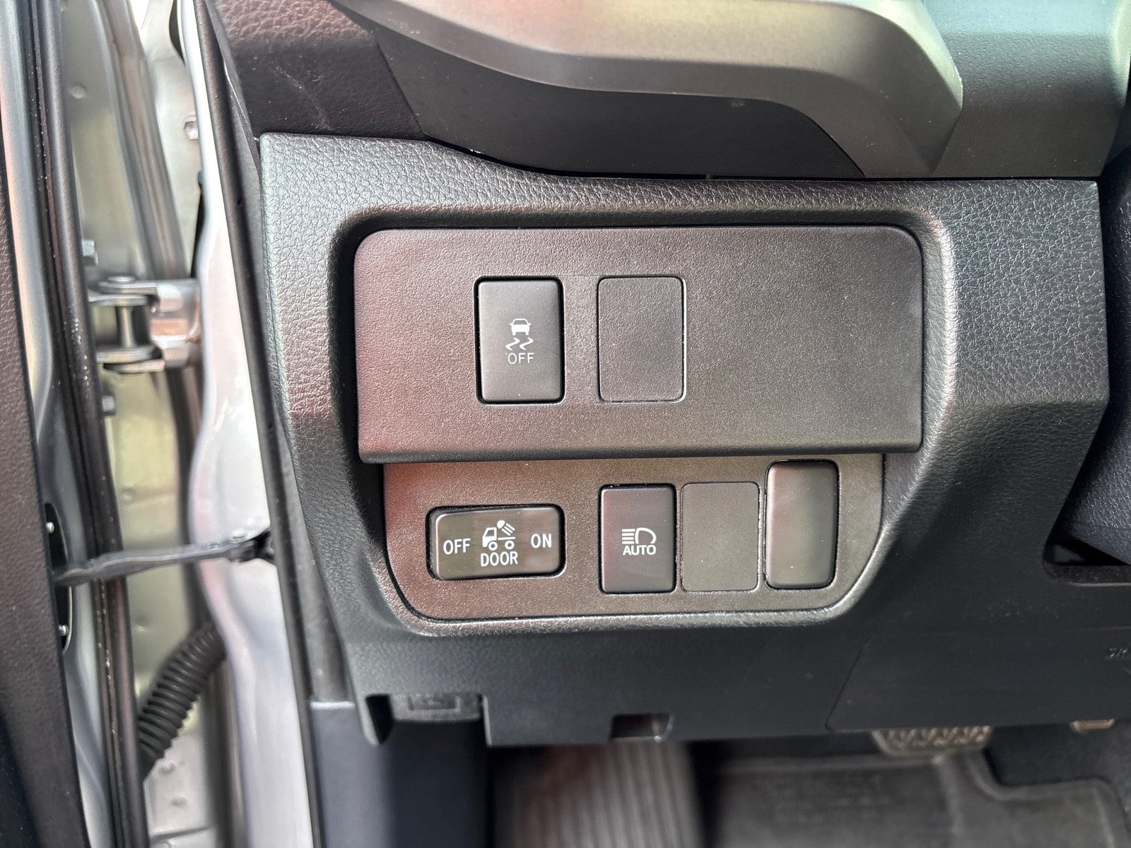 2020 Toyota Tacoma 4WD SR