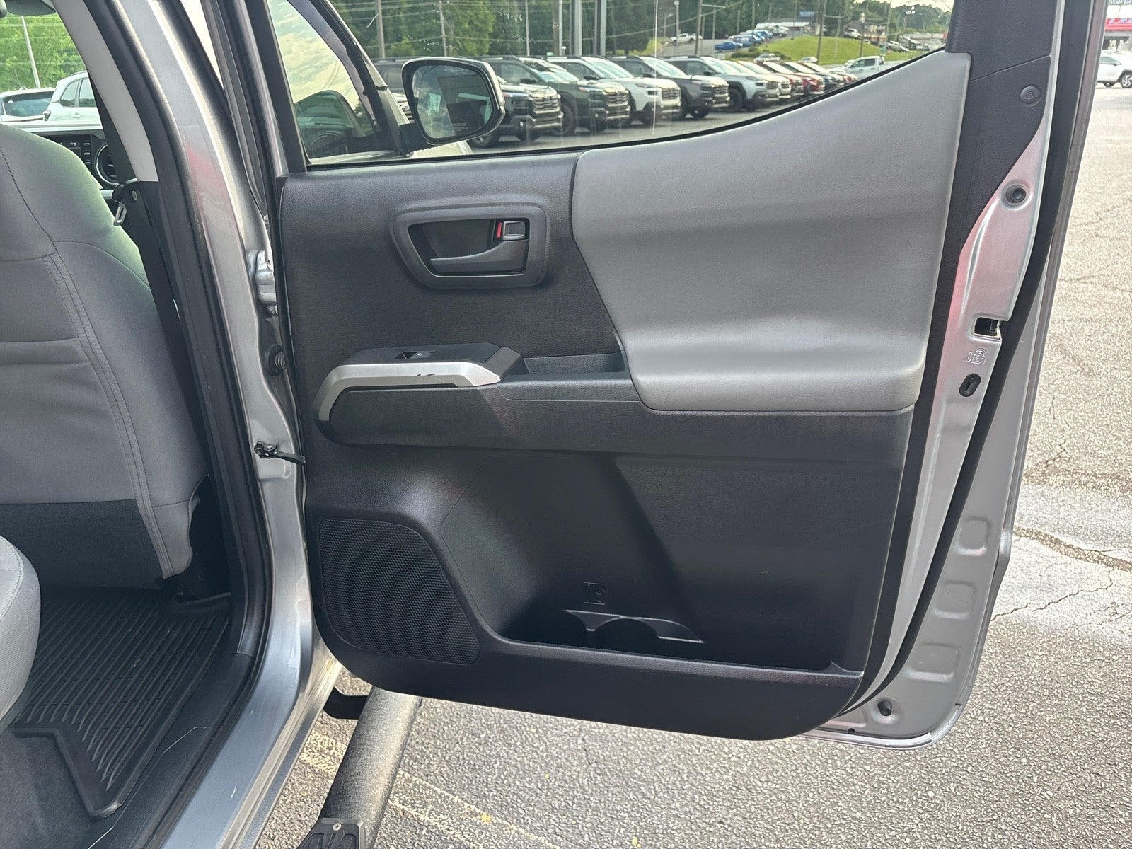 2020 Toyota Tacoma 4WD SR