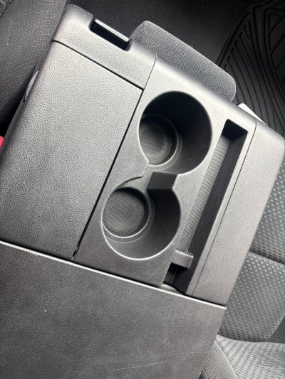 2011 Toyota Tundra 2WD Truck CrewMax 5.7L V8 6-Spd AT (Natl)