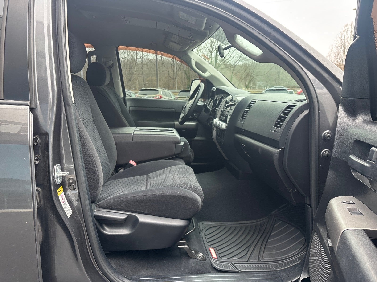 2011 Toyota Tundra 2WD Truck CrewMax 5.7L V8 6-Spd AT (Natl)