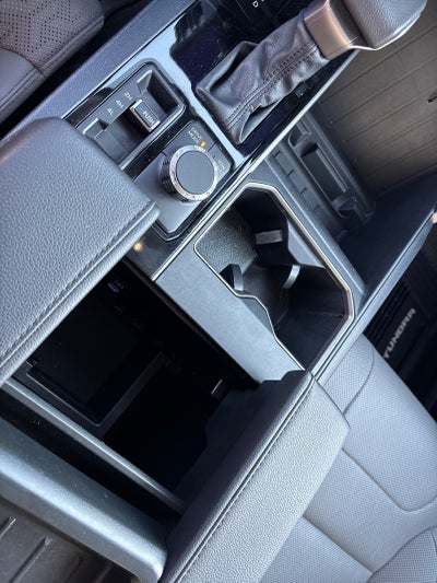 2022 Toyota Tundra 4WD SR5