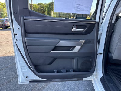 2022 Toyota Tundra 4WD SR5