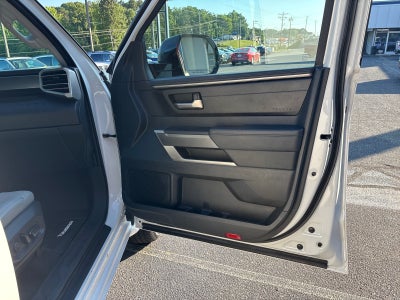 2022 Toyota Tundra 4WD SR5