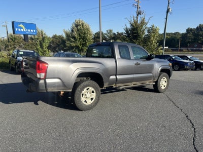 2016 Toyota Tacoma SR