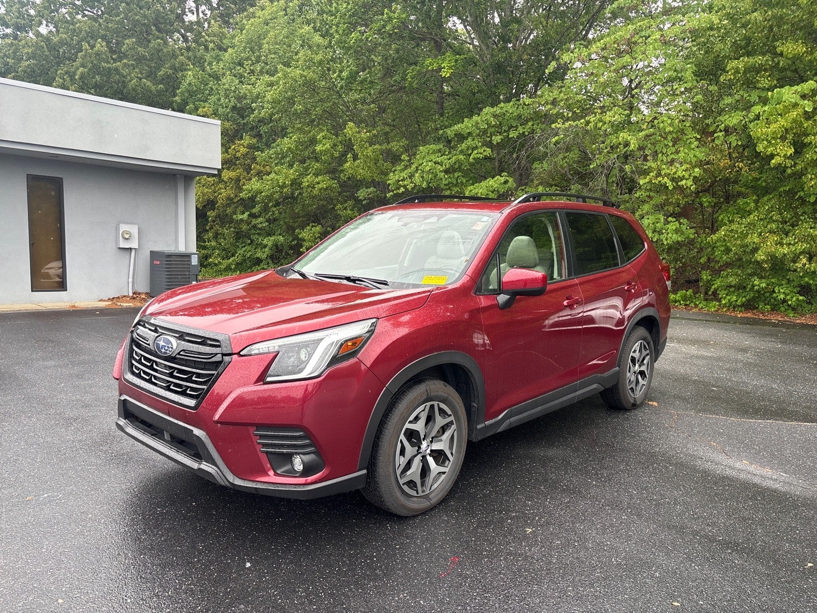 2024 Subaru Forester Premium