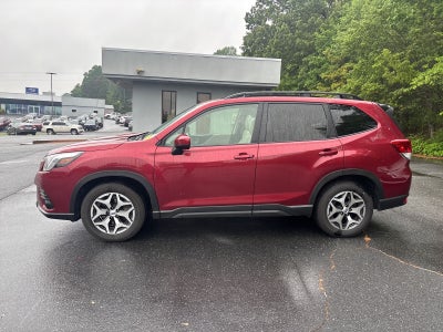 2024 Subaru Forester Premium