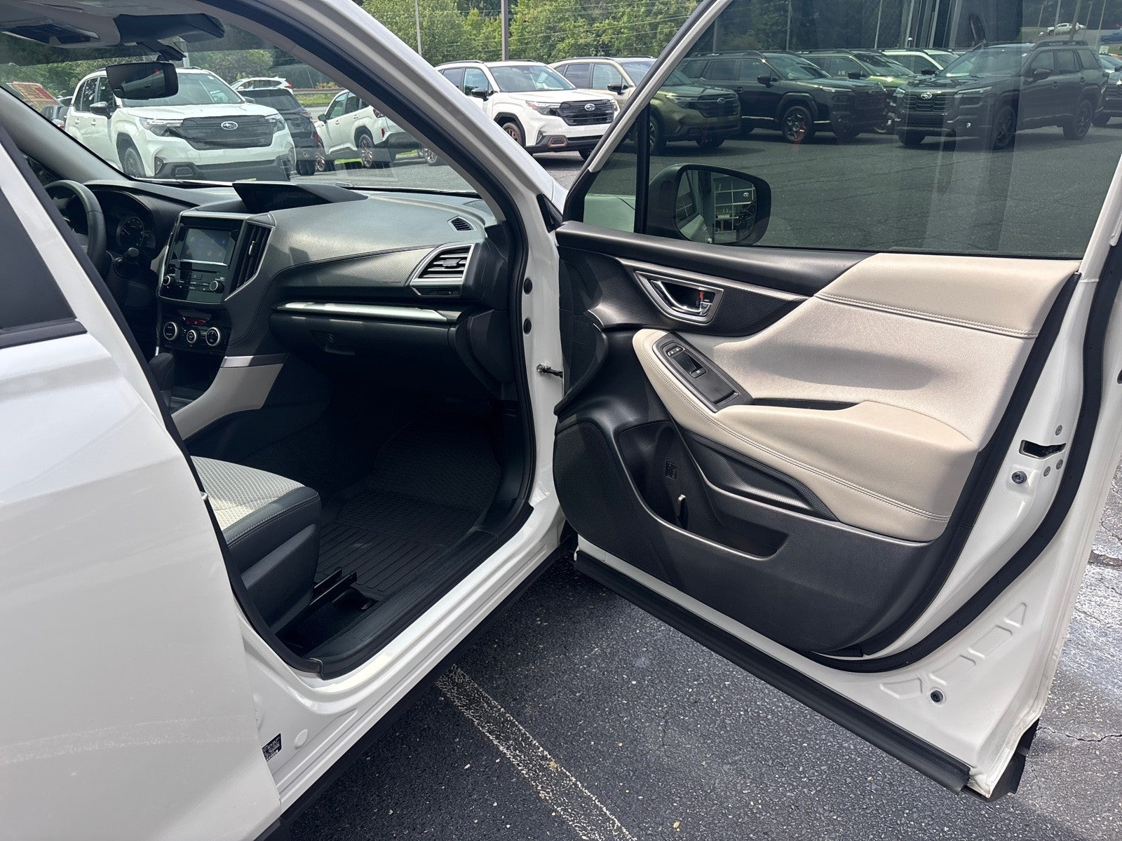 2023 Subaru Forester Premium