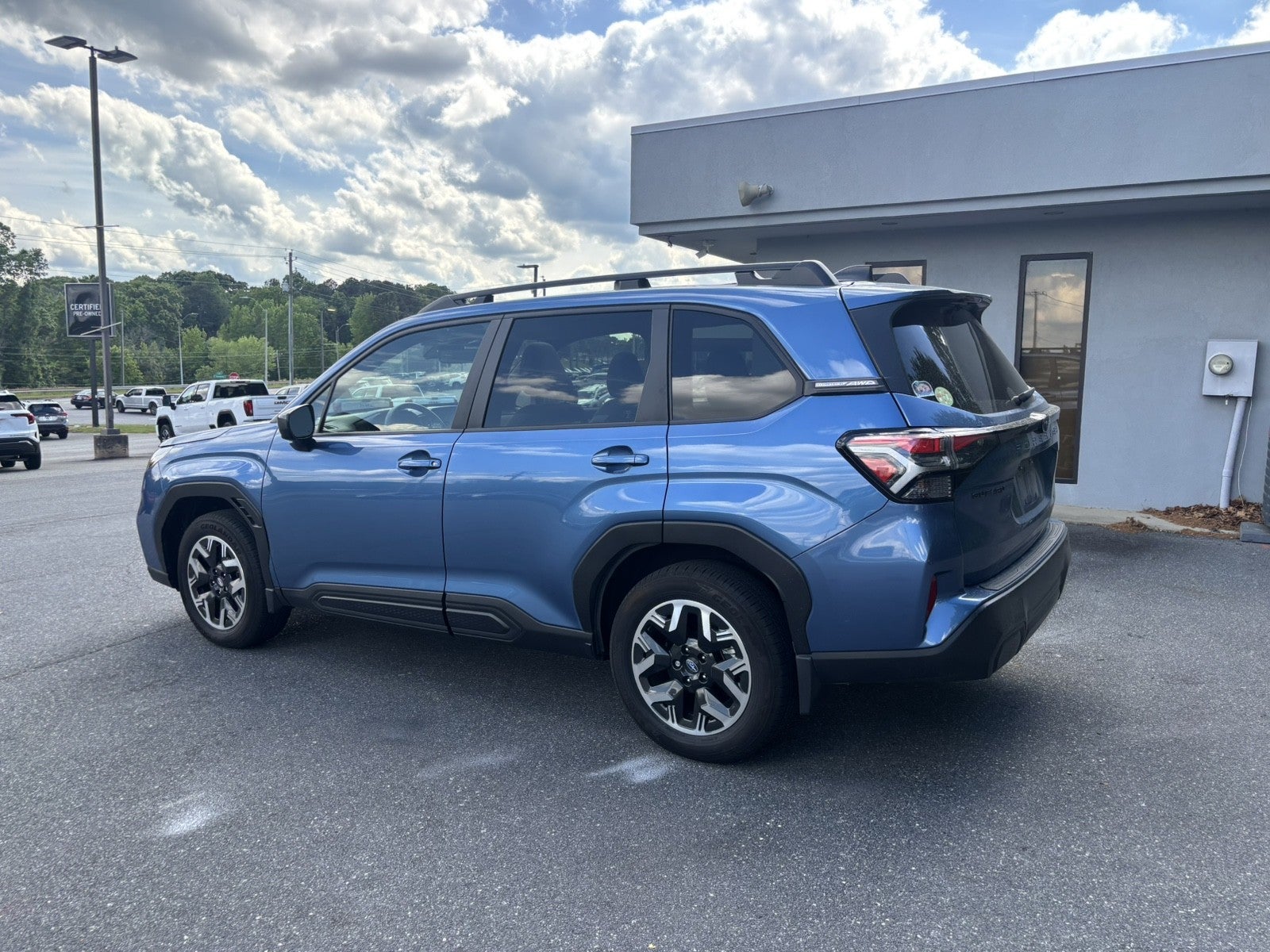 2025 Subaru Forester Premium