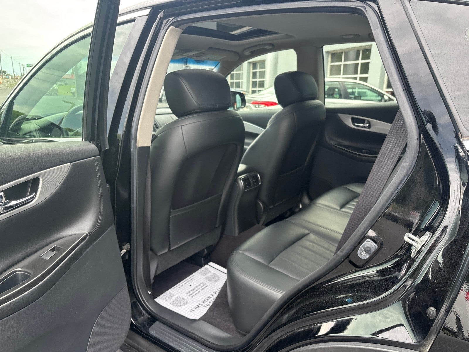 2017 INFINITI QX50 AWD