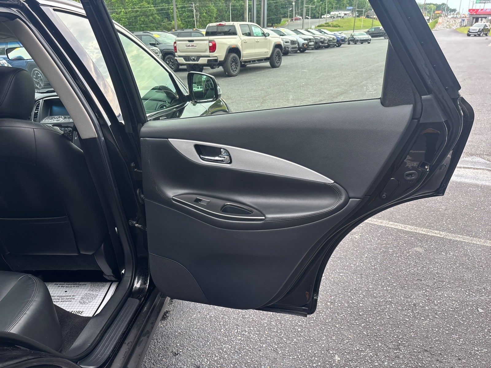 2017 INFINITI QX50 AWD
