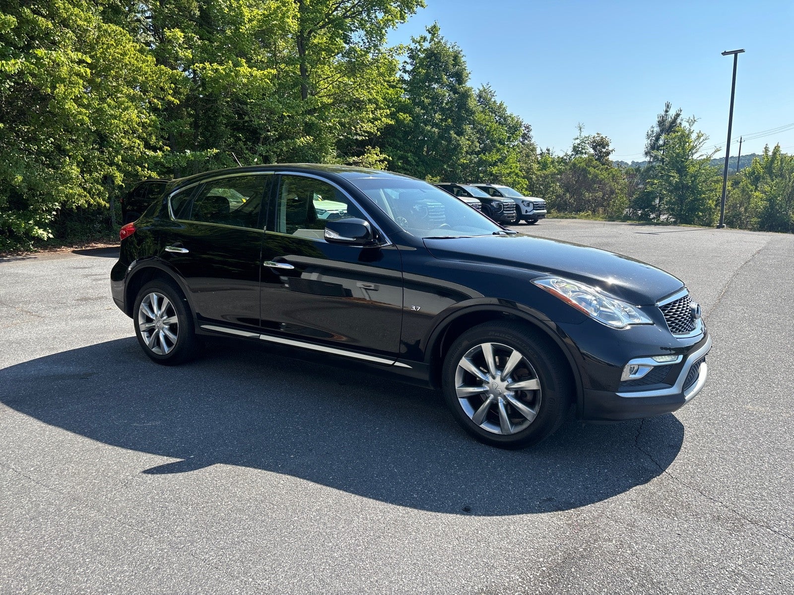 2017 INFINITI QX50 AWD
