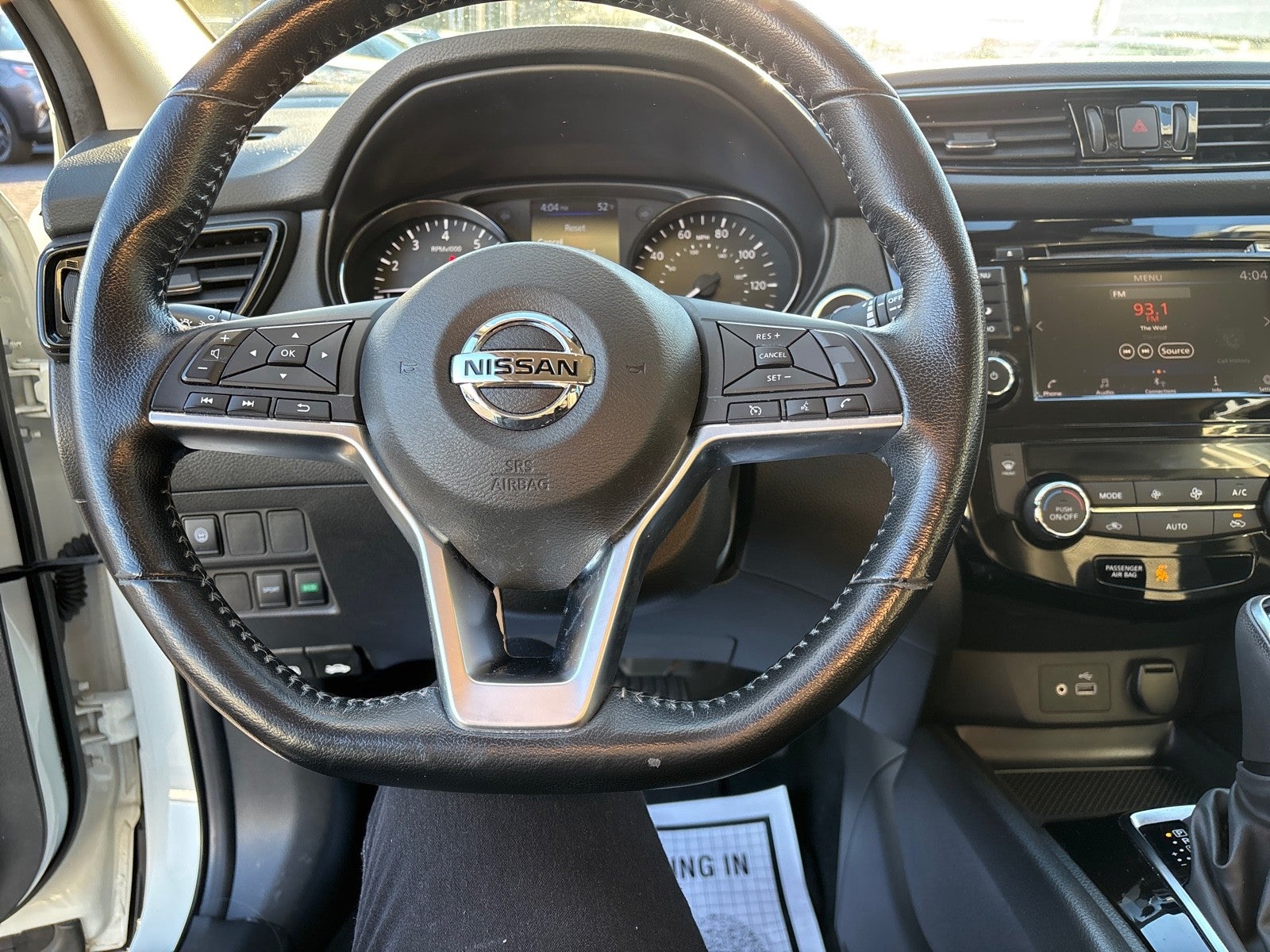 2022 Nissan Rogue Sport SV