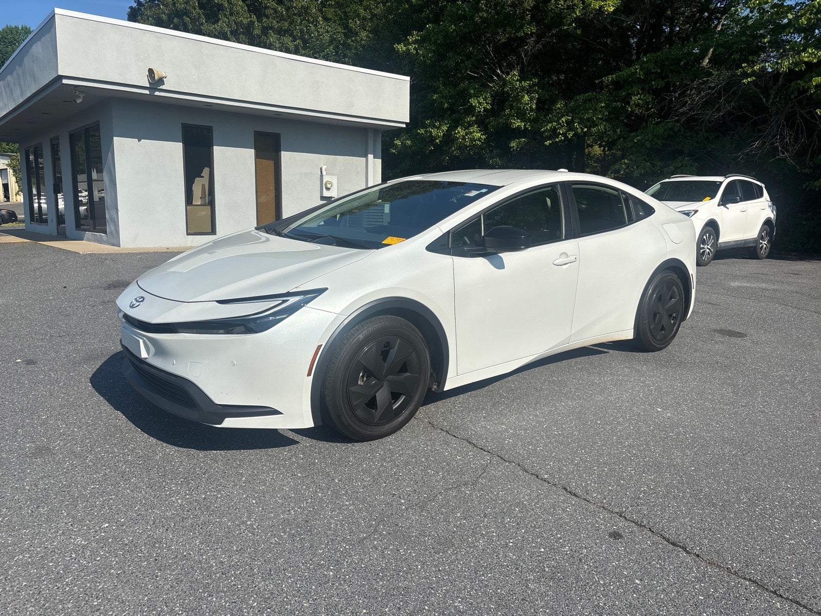 2025 Toyota Prius LE