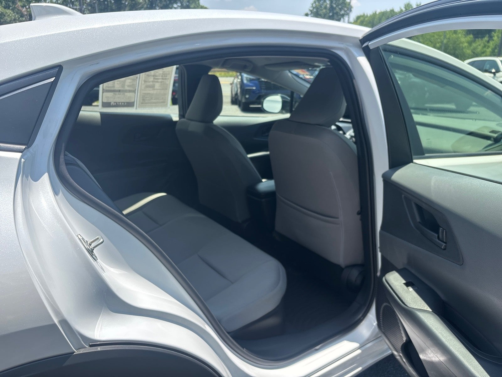 2025 Toyota Prius LE