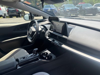 2025 Toyota Prius LE