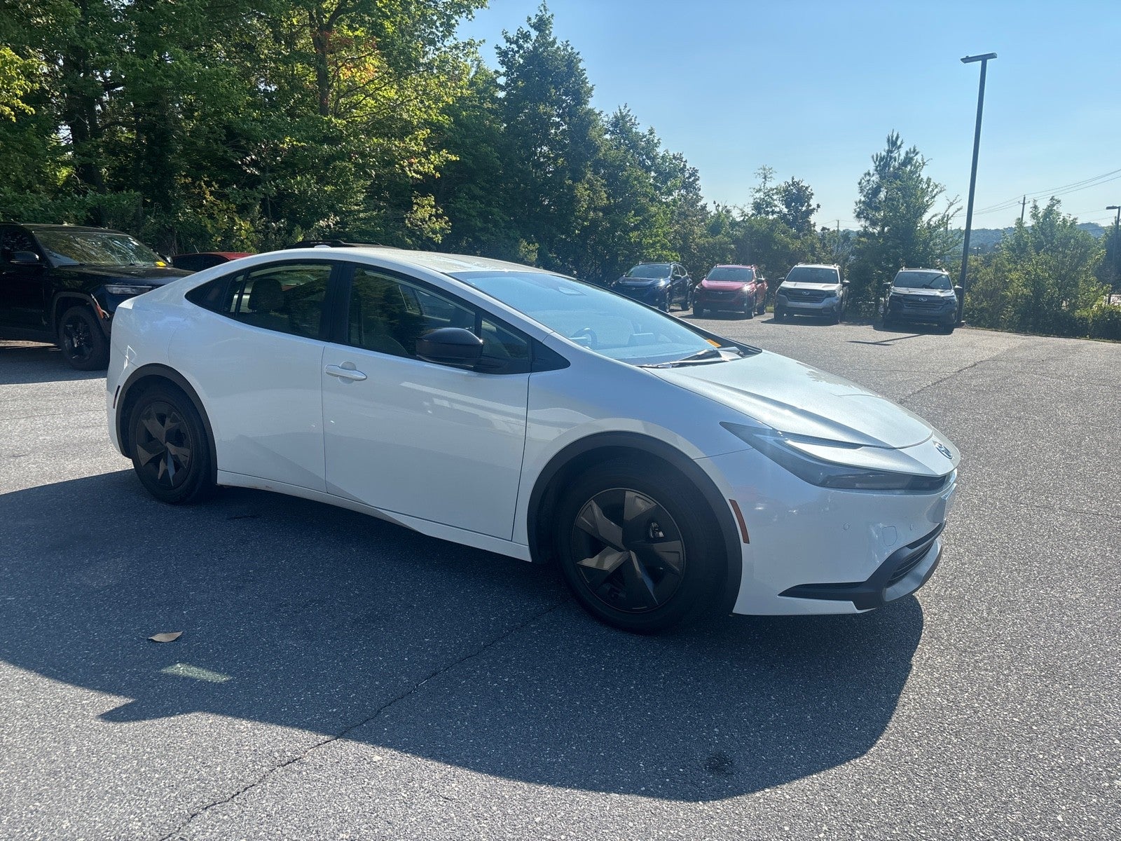 2025 Toyota Prius LE
