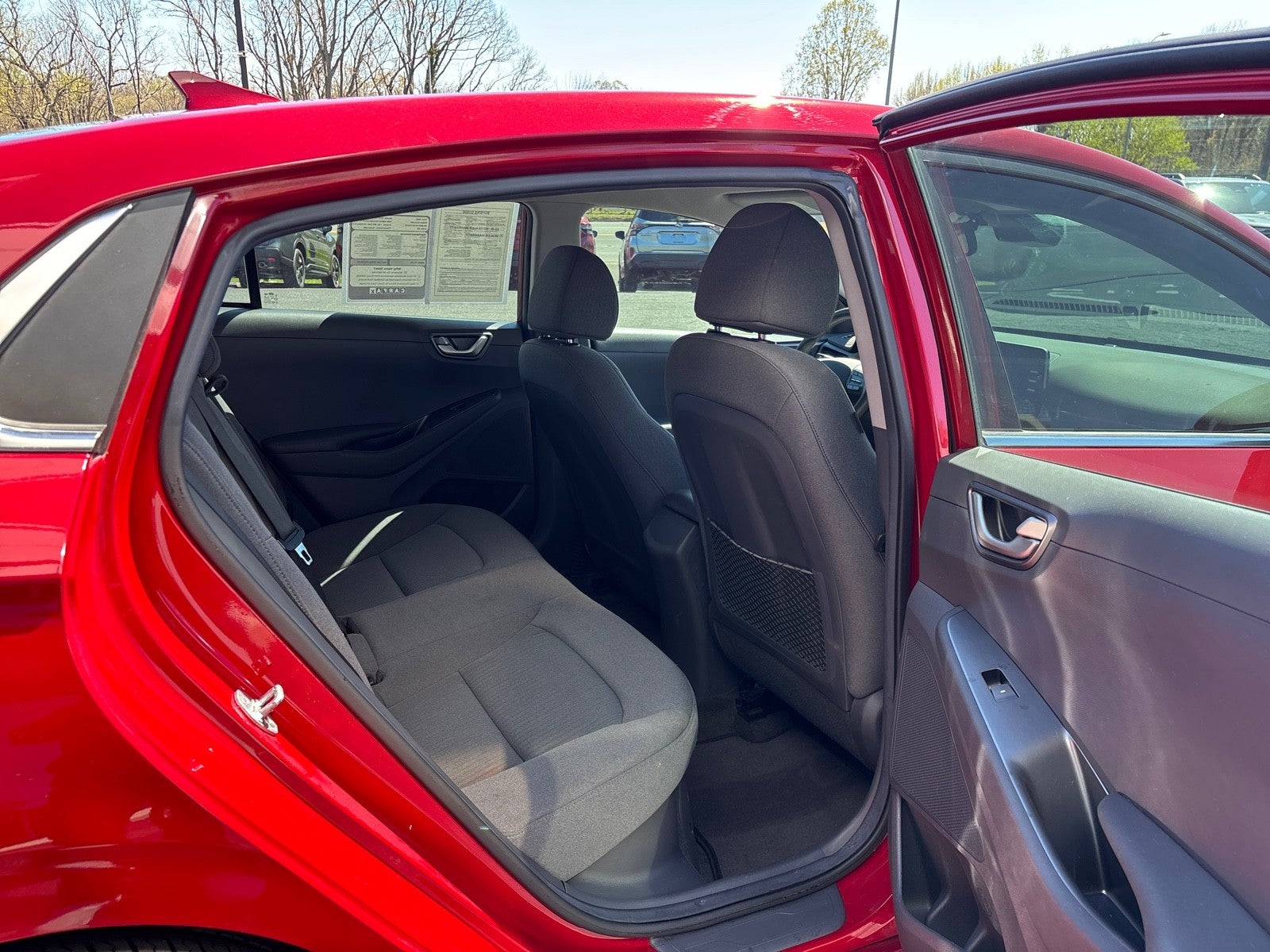 2022 Hyundai Ioniq Hybrid SE