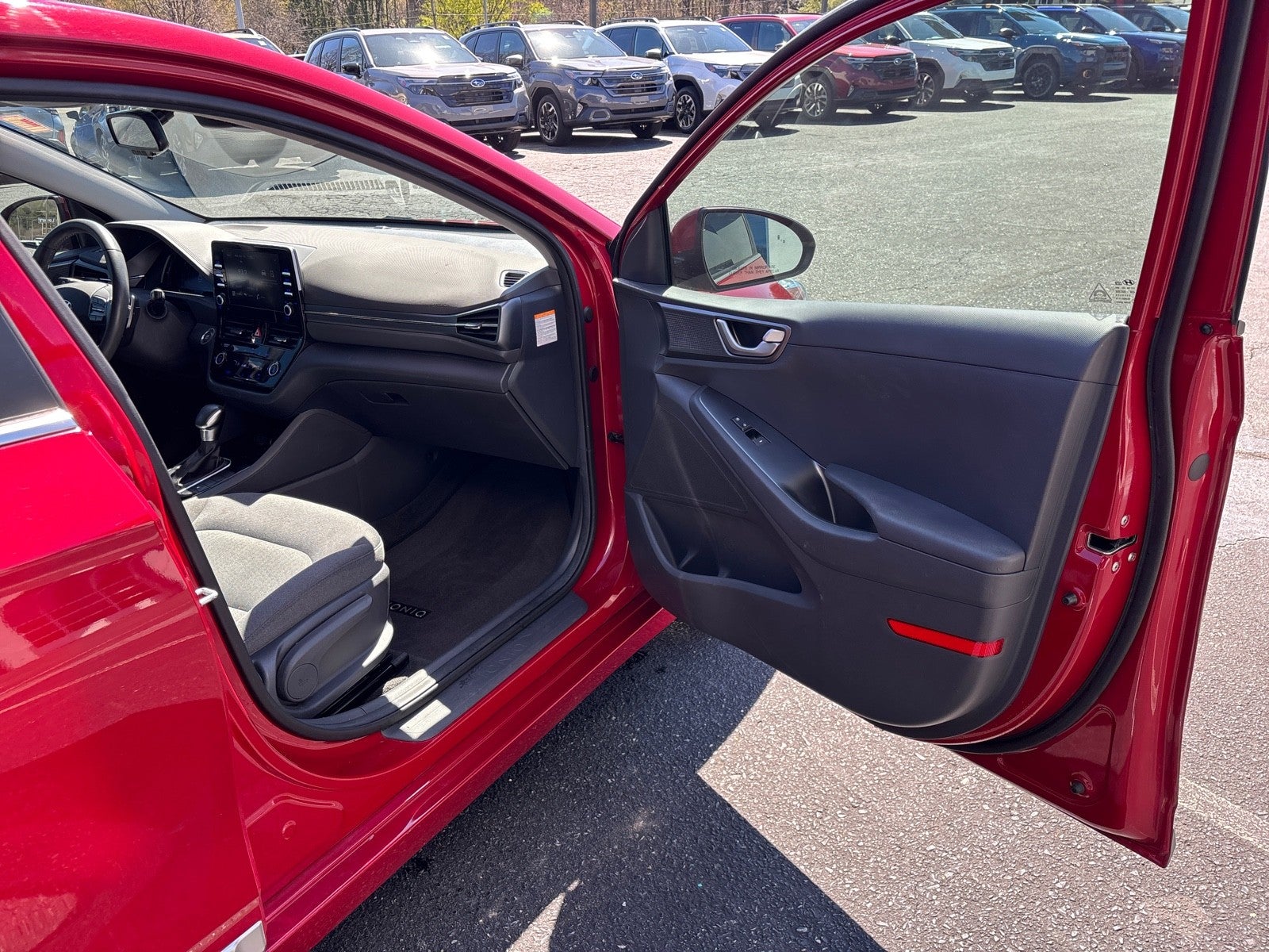 2022 Hyundai Ioniq Hybrid SE