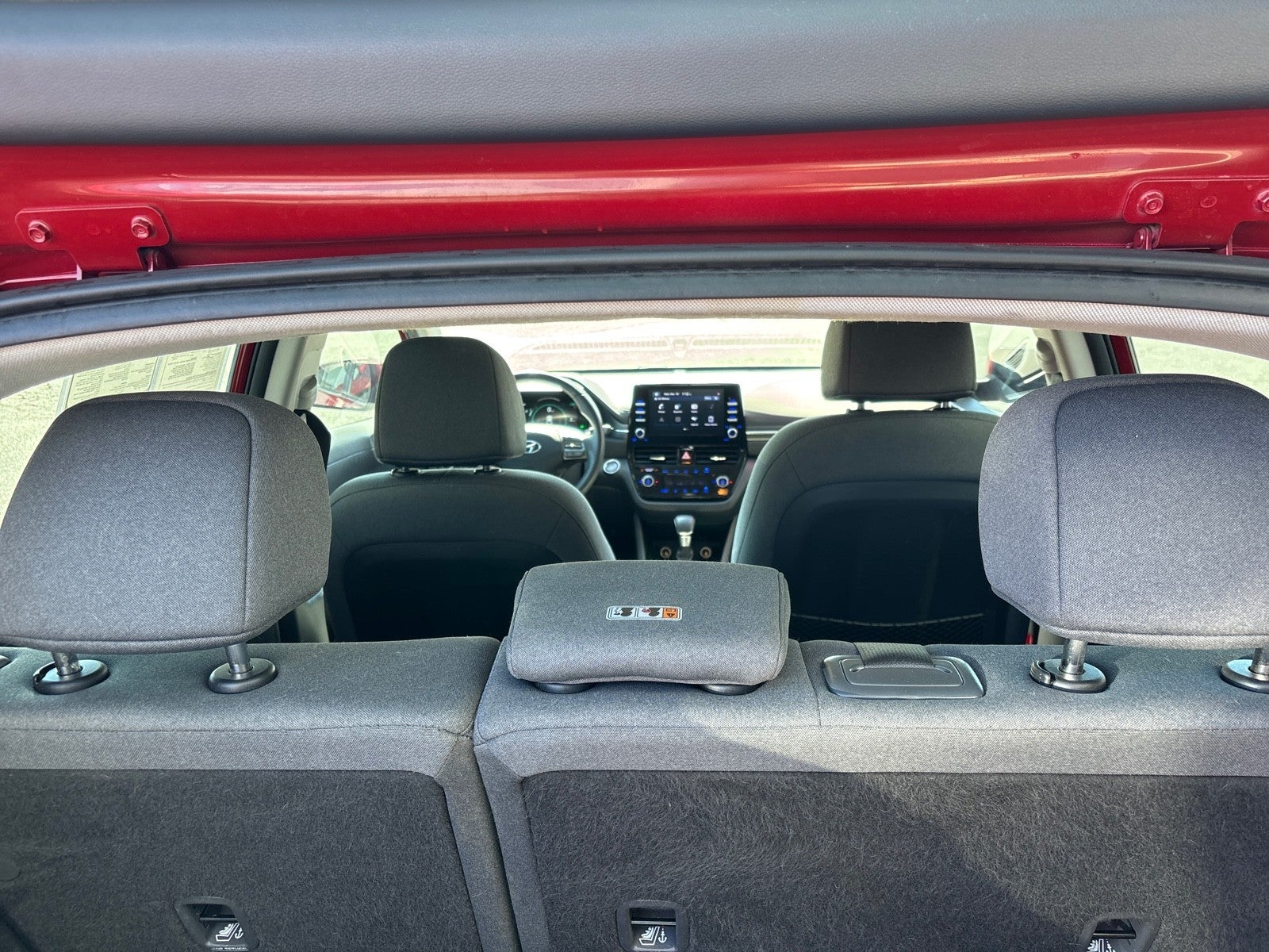 2022 Hyundai Ioniq Hybrid SE