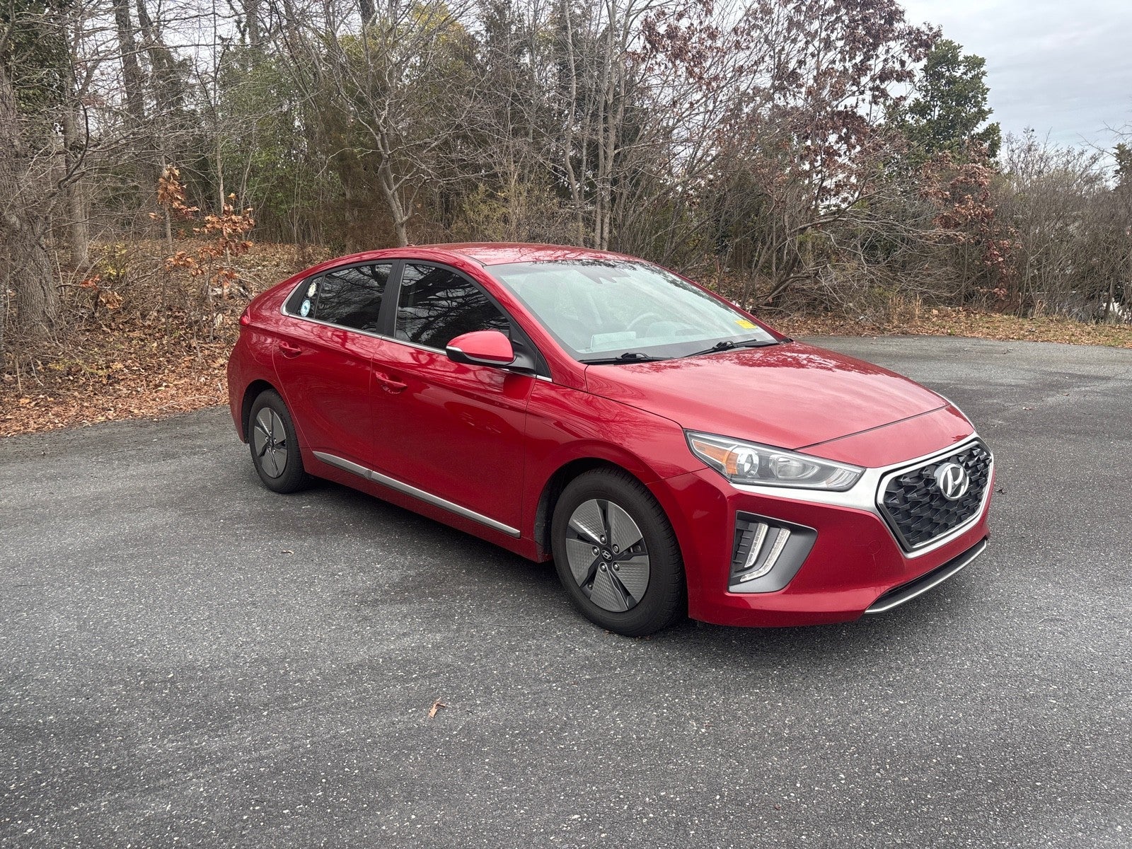 2022 Hyundai Ioniq Hybrid SE