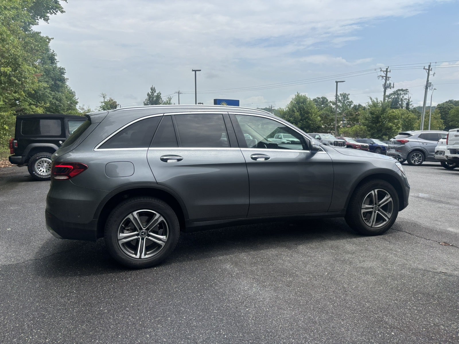 2021 Mercedes-Benz GLC GLC 300
