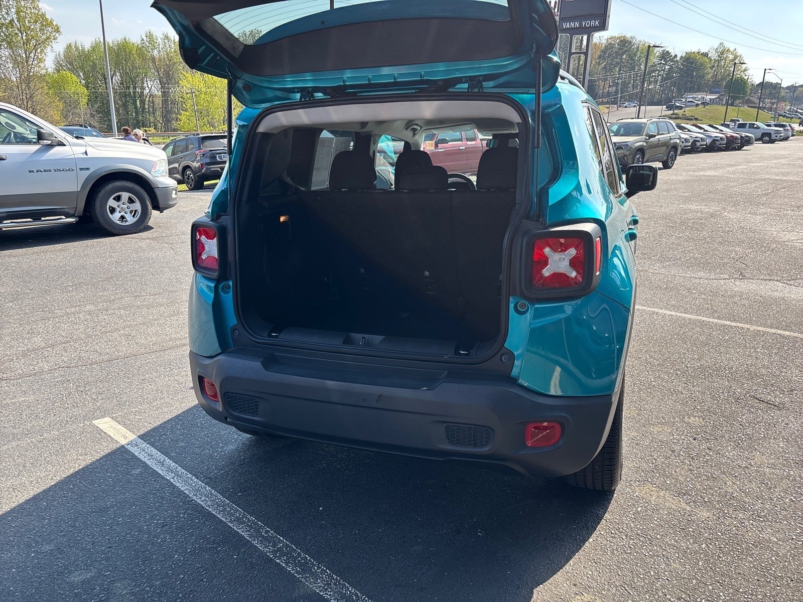 2019 Jeep Renegade Altitude